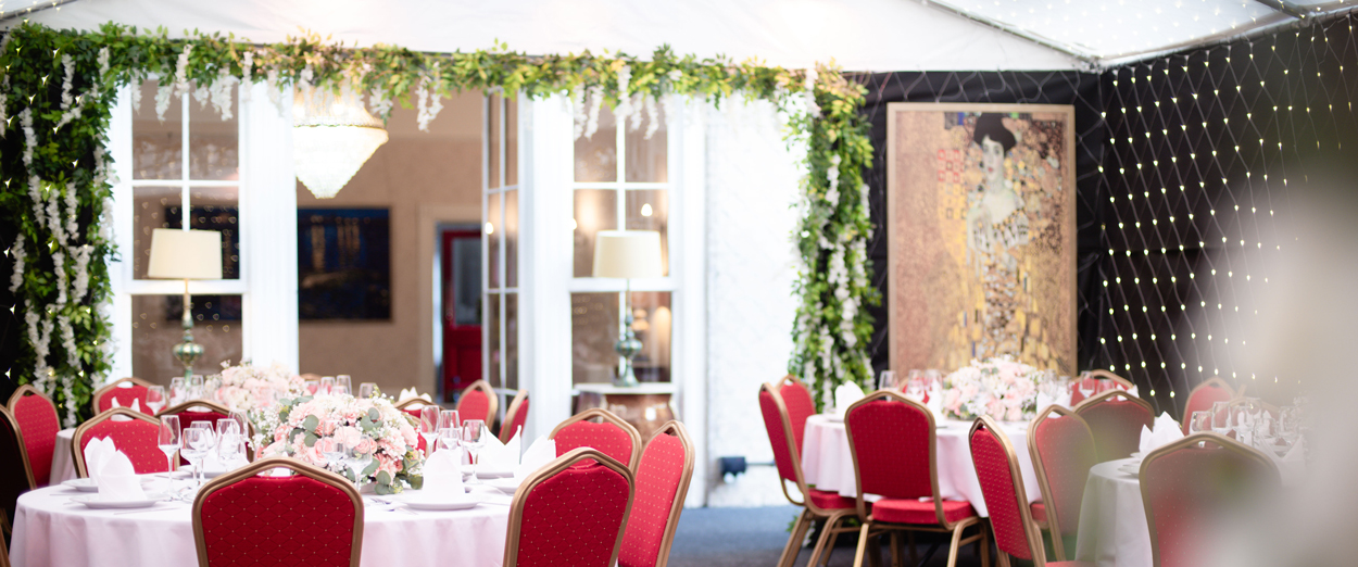 The star chambers, stone court house