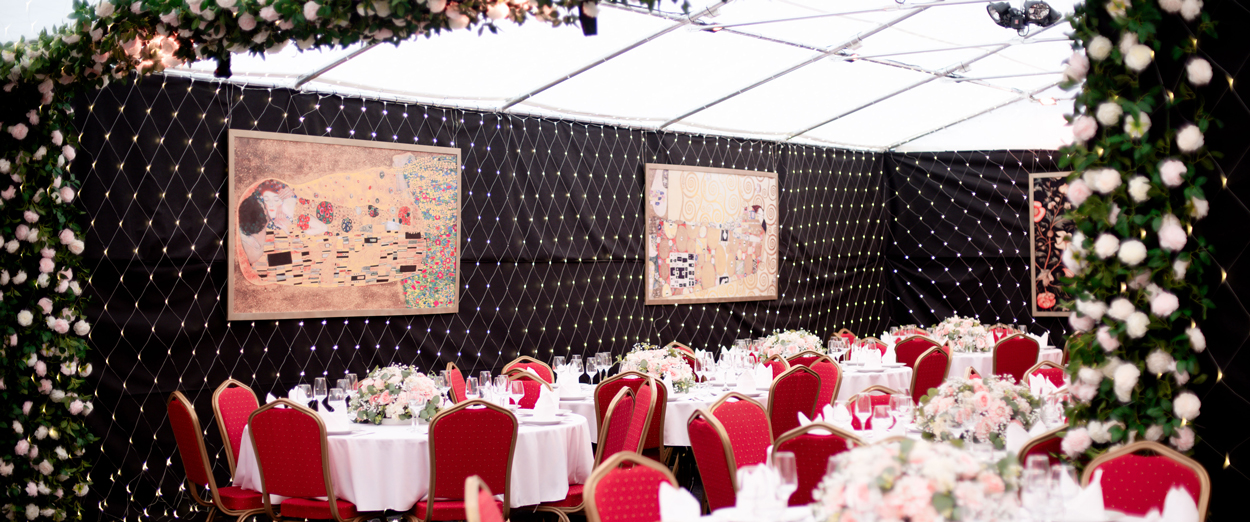 The star chambers marquee, stone court house