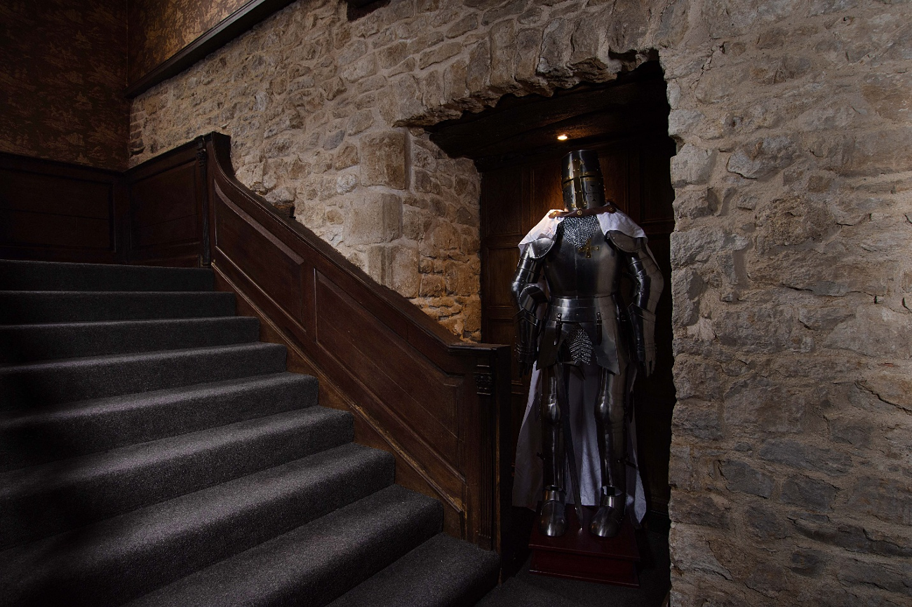 Entrance Hall, Stone Court House