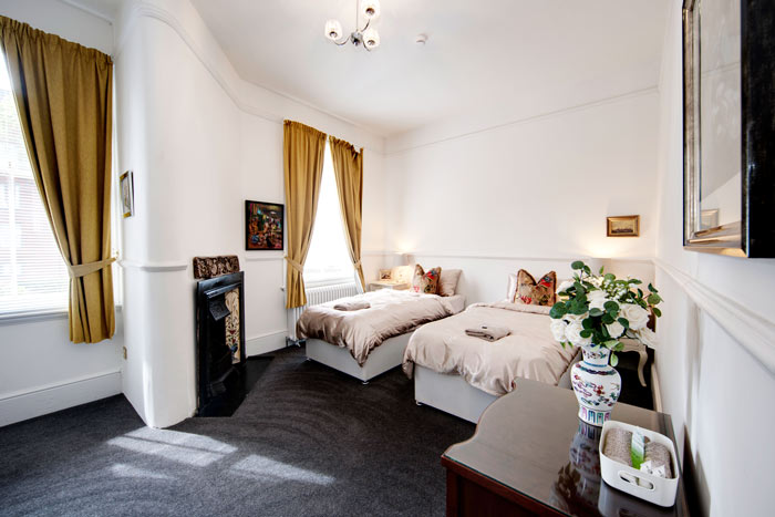 Micro Weddings | Luxury Hotel Maidstone gallery image 3