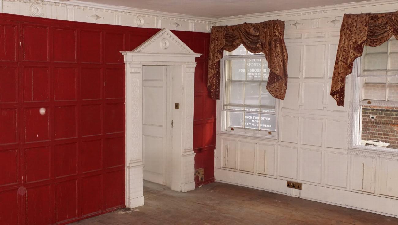 The Judge Huddlestone room at Stone Court House before restoration