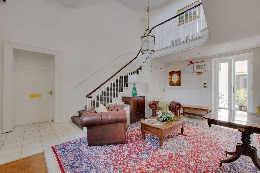 White Regency Staircase, Stone Court House